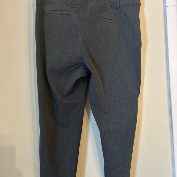 Lane Bryant Charcoal Cropped Women's Pants - Picture 2 of 13